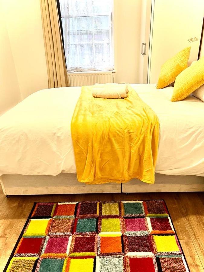 Shadwell Holiday Rooms London Eksteriør bilde